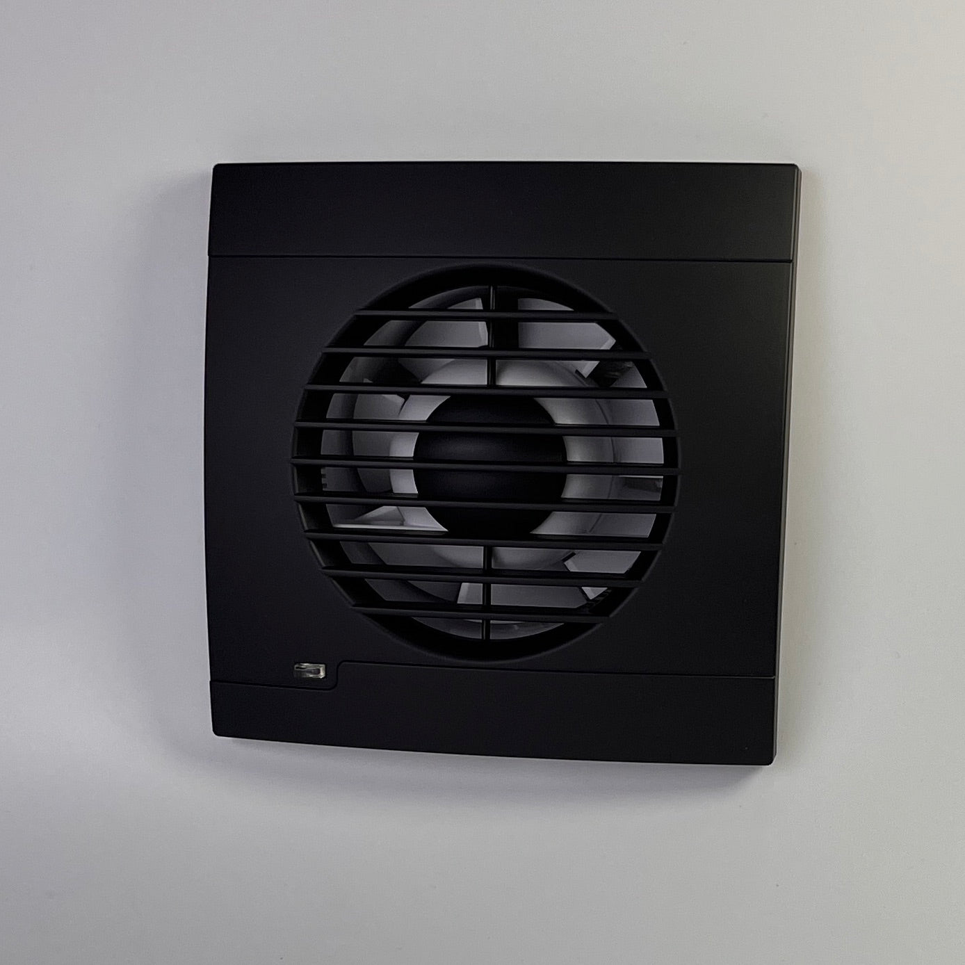 Wentylator łazienkowy Aero RS100HT Onyks