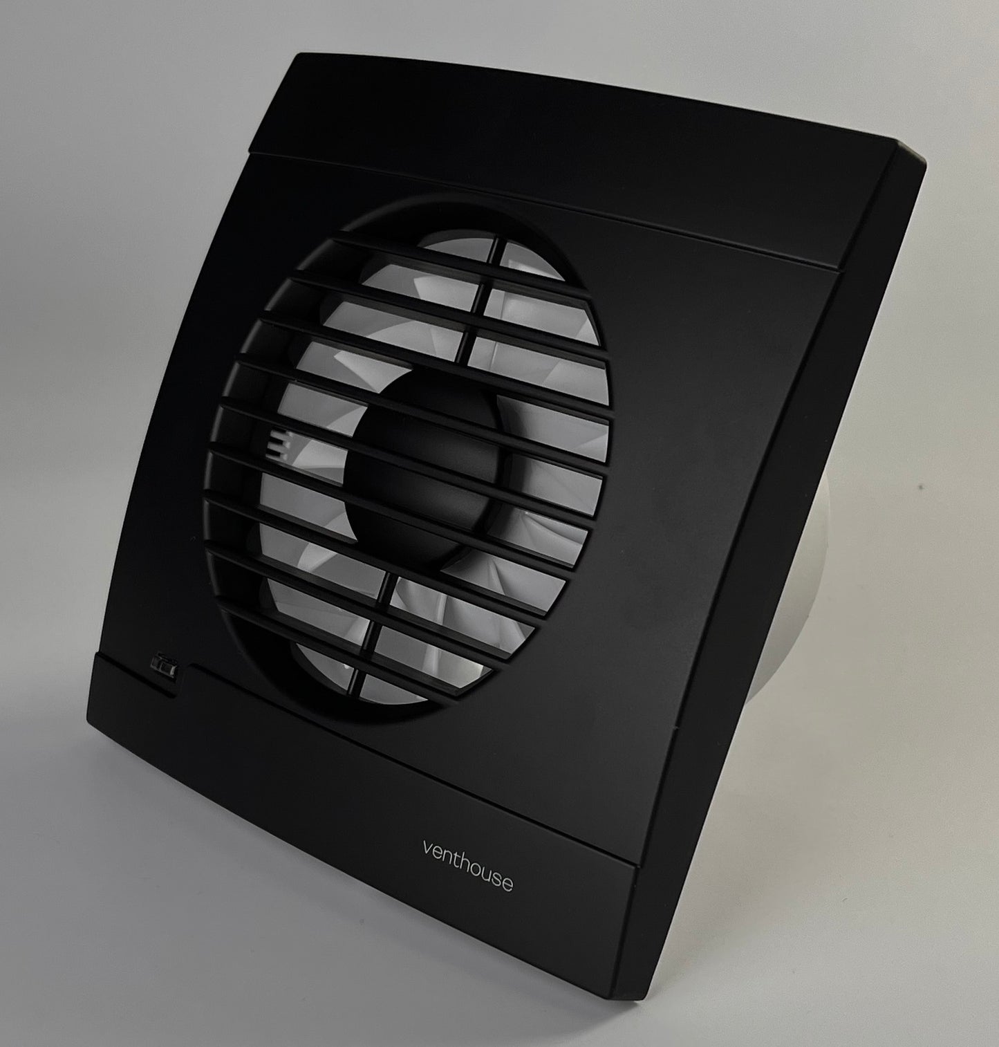 Vulkan RK100T+ Onyx ECO bathroom fan - Venthouse
