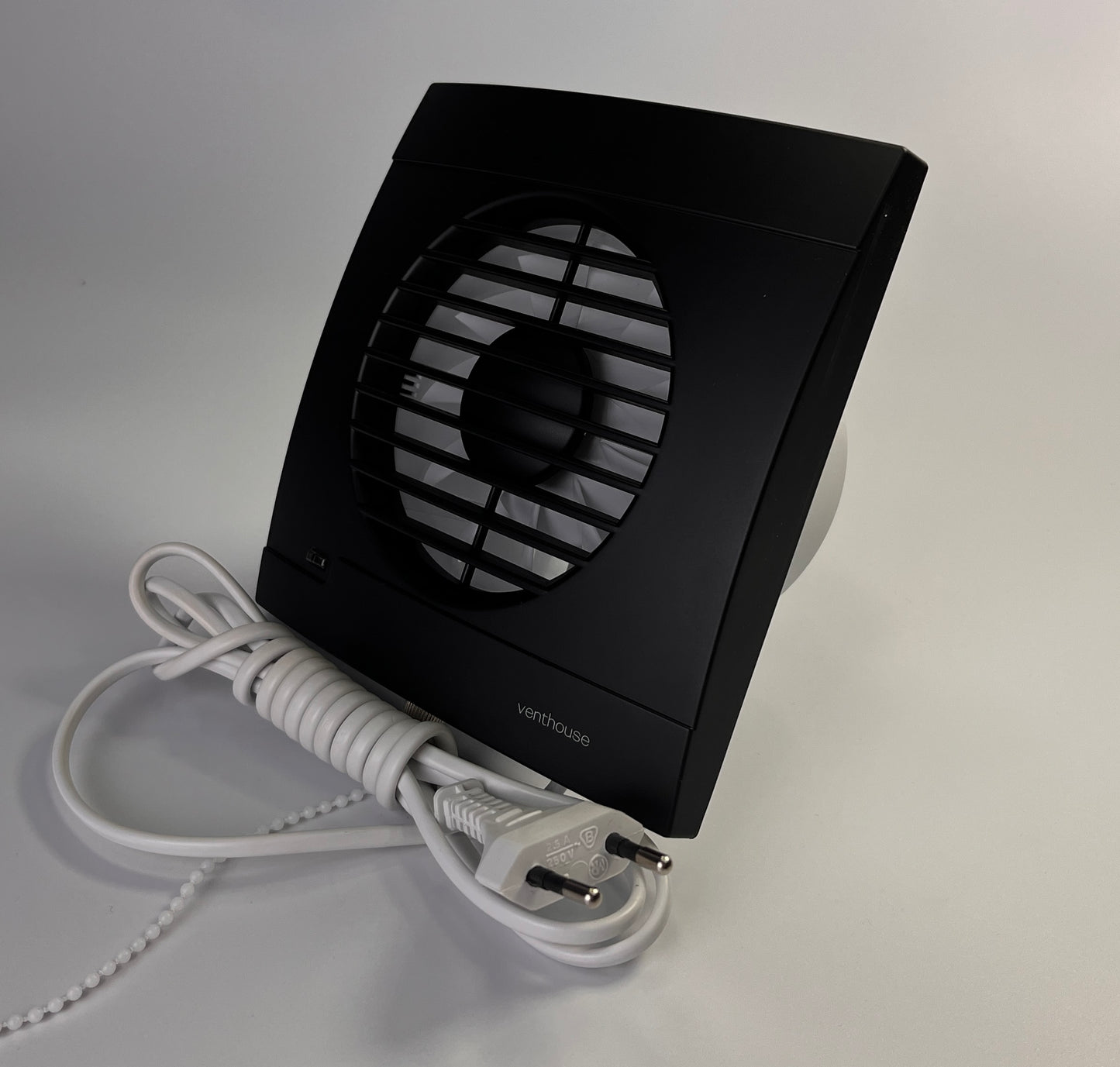 Vulkan RK100+ Onyx ECO bathroom fan - Venthouse