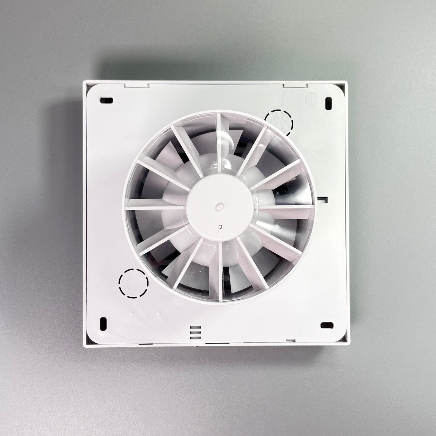 Aero RK100L+ ECO bathroom fan - Venthouse