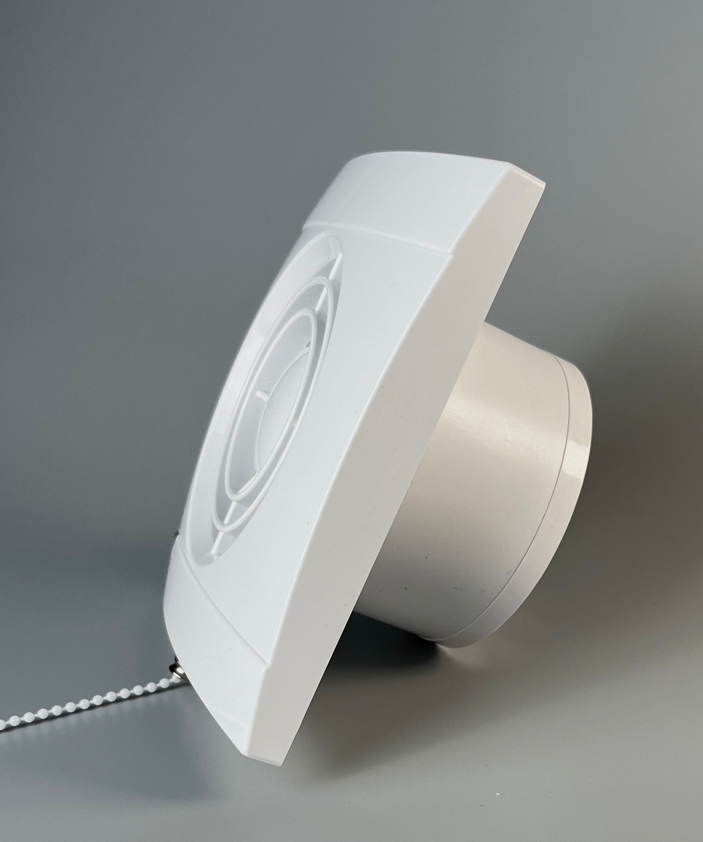 Bathroom fan Aero VK100P+